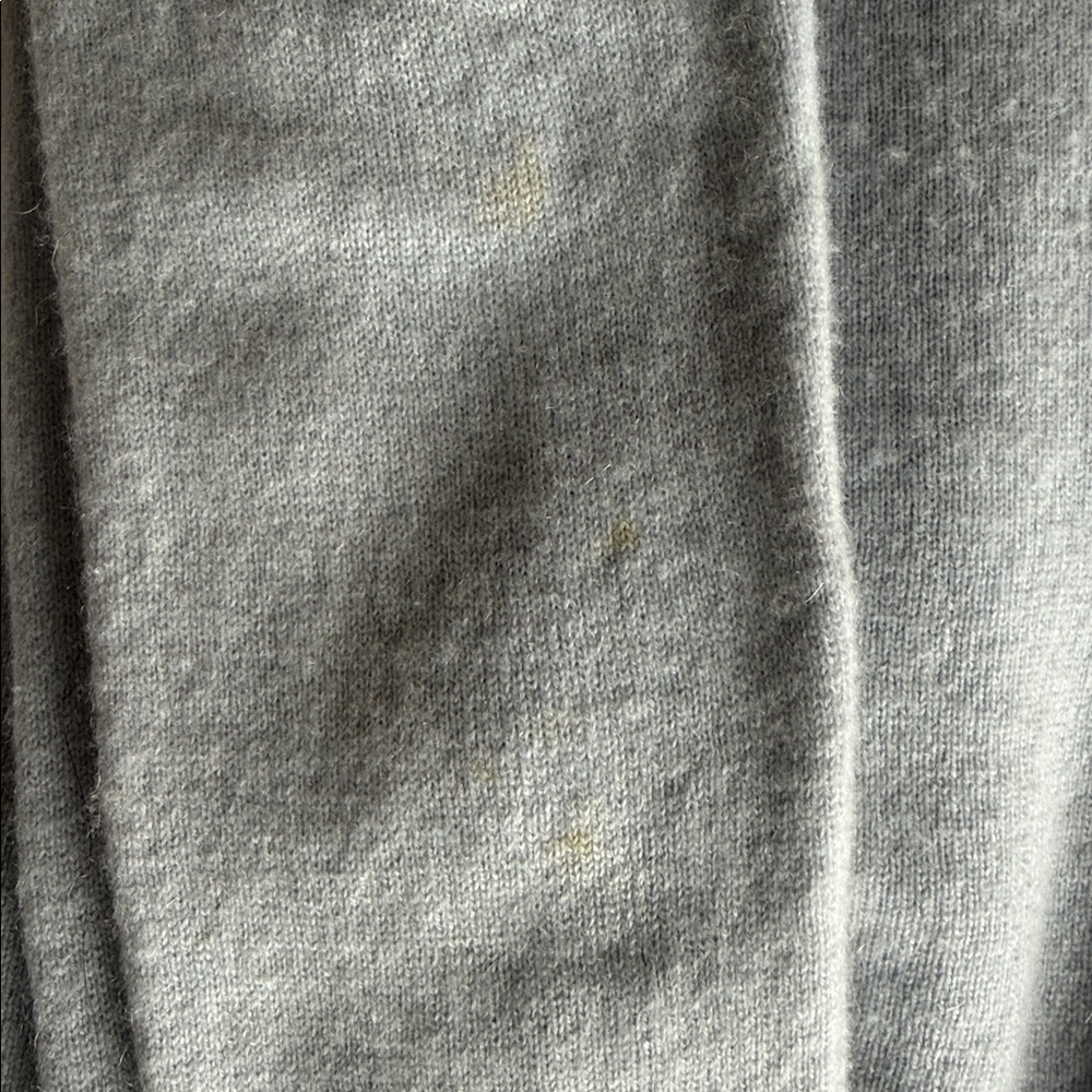 Powder blue/gray Sweater. - Picture 10 of 11